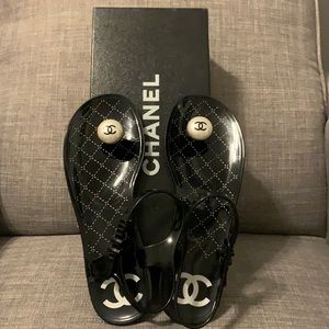 Authentic CHANEL Pearl Thong Jelly Sandals Size38